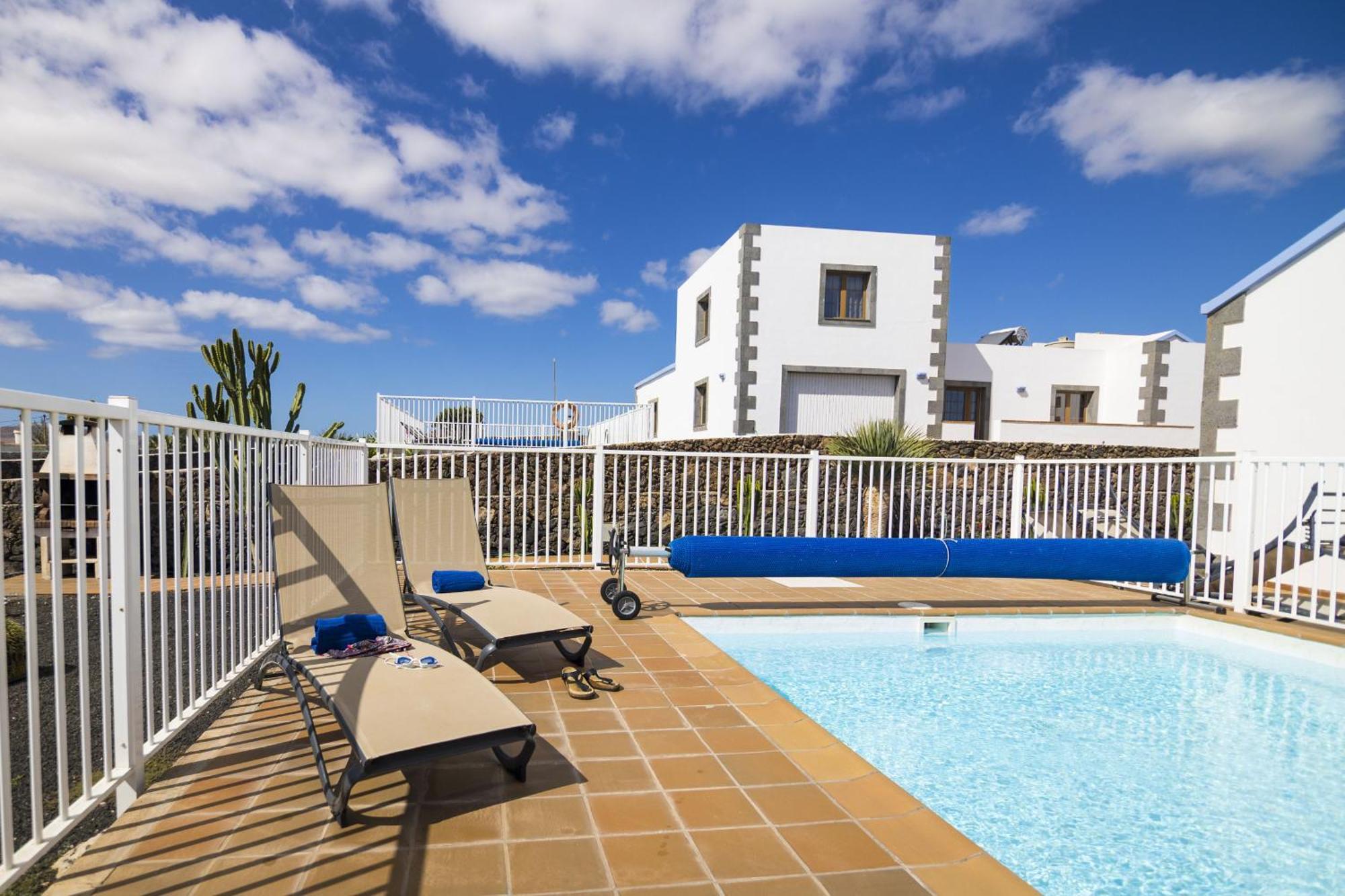 Villas & Apartamentos Tao Mazo Лахарес Экстерьер фото
