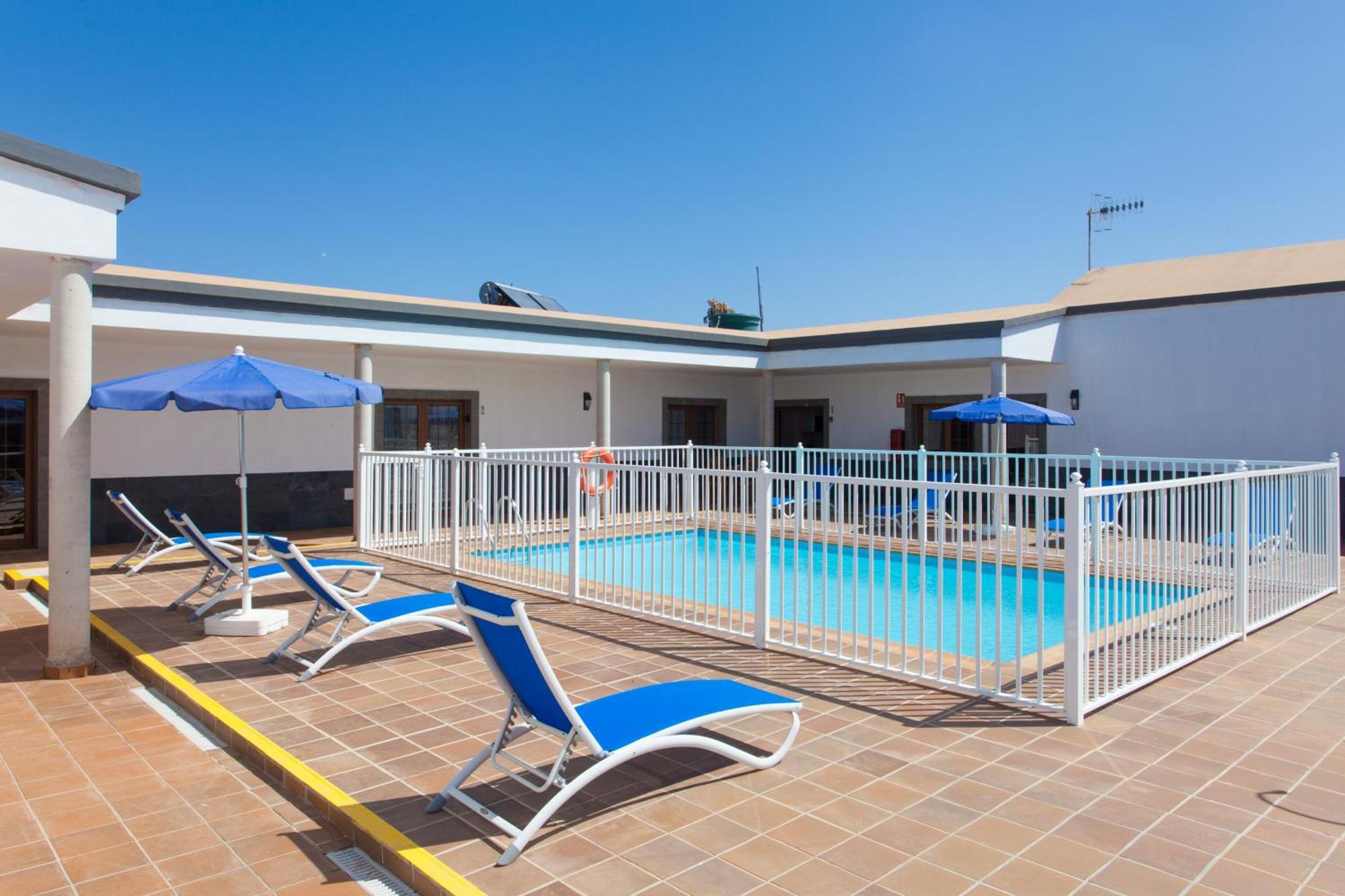 Villas & Apartamentos Tao Mazo Лахарес Экстерьер фото