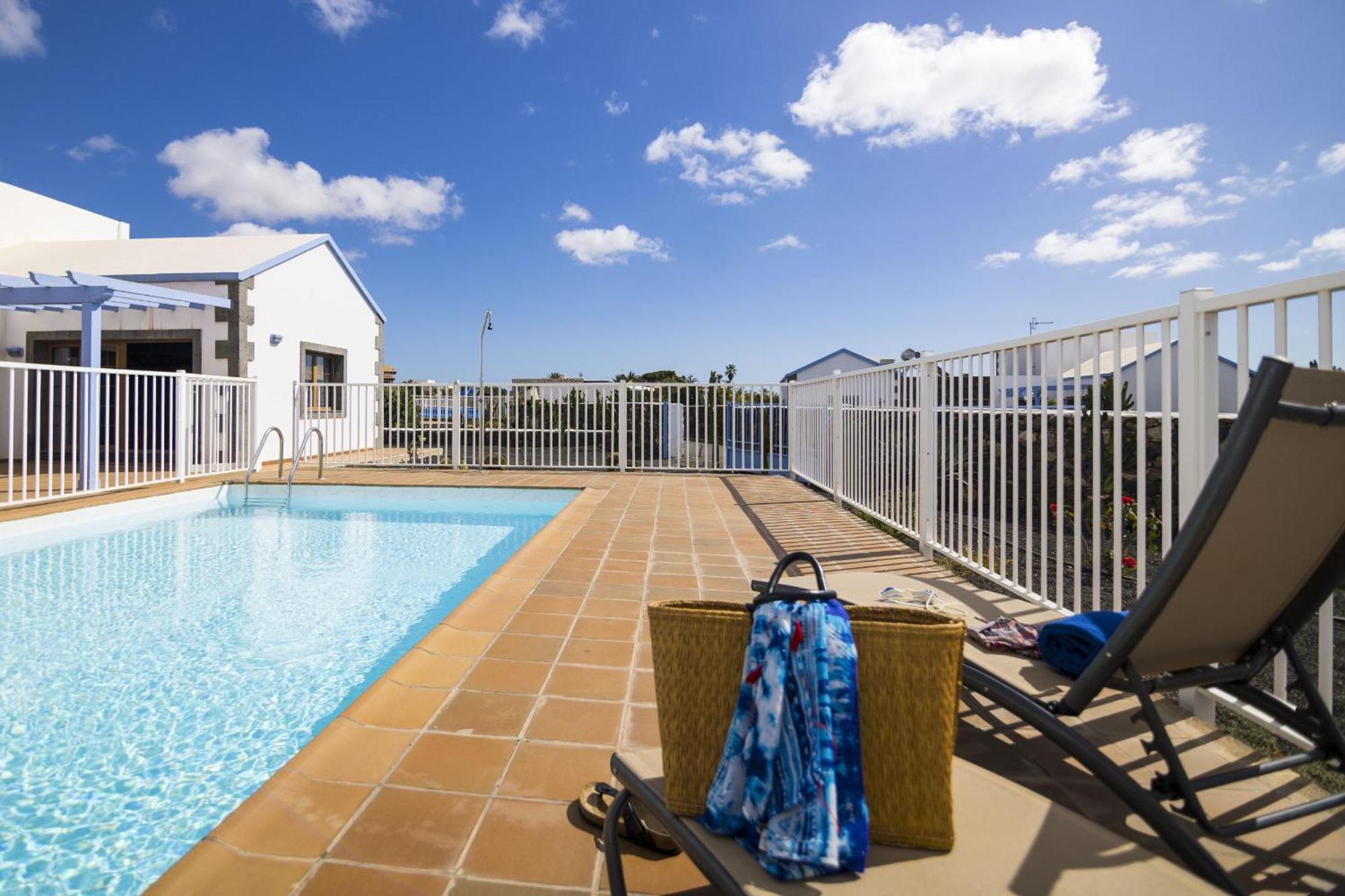 Villas & Apartamentos Tao Mazo Лахарес Экстерьер фото
